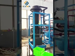 Grandi macchine per il ghiaccio a tubo in fase di messa in servizio