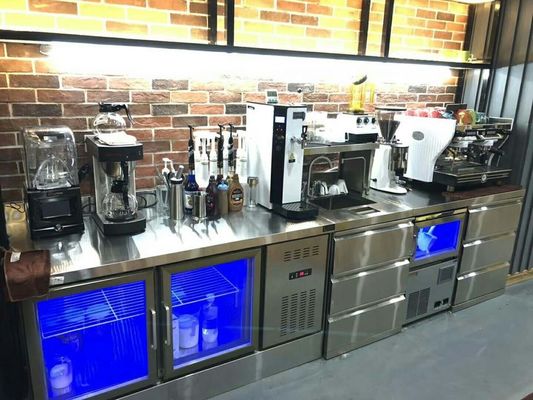 Personalizzare Bar Tipo Banchetta di lavoro Air Cooled Equipaggiamento frigorifero sotto-banchetto frigorifero / workbench Chiller / sotto-bar frigorifero