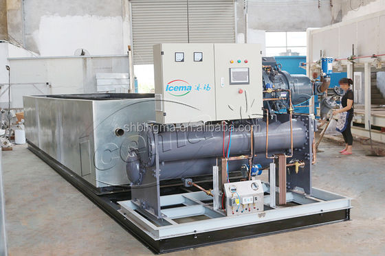 CE Macchina per la produzione di ghiaccio a blocco industriale da 15 tonnellate 70.5KW 380V