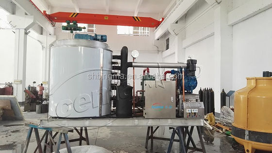 macchine del ghiaccio industriali d'acqua dolce del fiocco della macchina del ghiaccio 15T 20T 25T 30T del fiocco di 5T 8T 10T