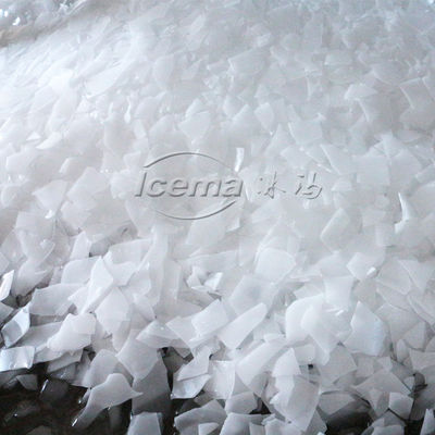Macchina per il ghiaccio a scaglie di acqua di mare commerciale da 1 tonnellata 400 kg 380 V