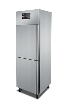 Congelatore frigorifero verticale da 0-8 gradi a 2 porte in acciaio inossidabile affiancato da 400 litri per il ristorante