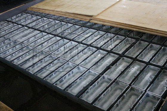Macchina professionale per la produzione di blocchi di ghiaccio con funzionamento automatico e produzione giornaliera di 5 tonnellate