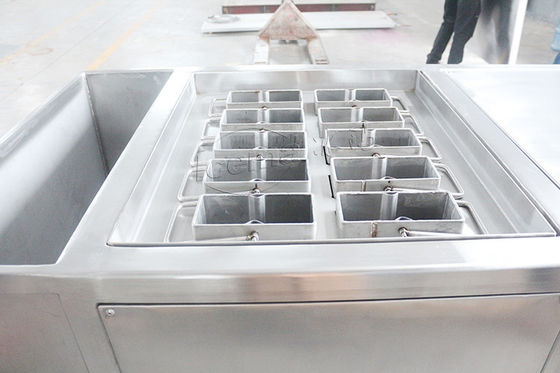 Mini impianto di produzione di ghiaccio 1 tonnellata macchina a blocchi di ghiaccio compatto con componenti Schneider Electric