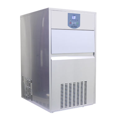 BMC50 50kg/24h Bullet Ice Machine 14kg Storage Upgrade Produzione di ghiaccio